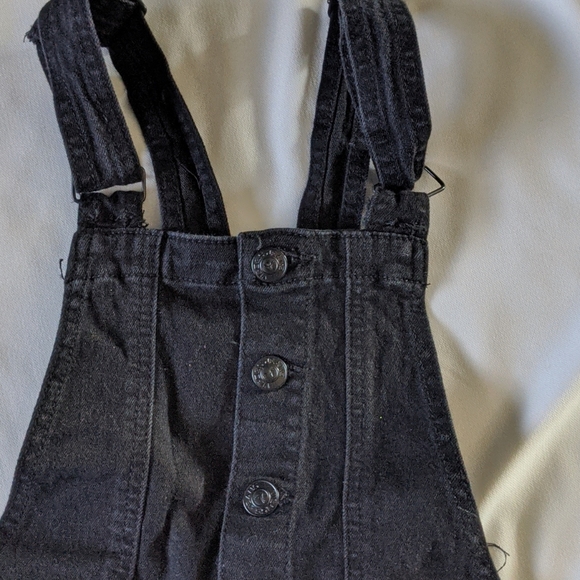 Like new black overalls - Picture 4 of 10